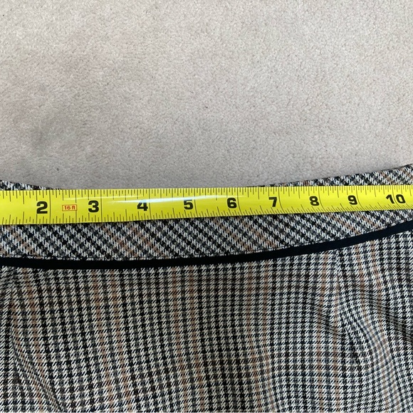 Zara plaid mini skirt - size XS - Picture 3 of 7